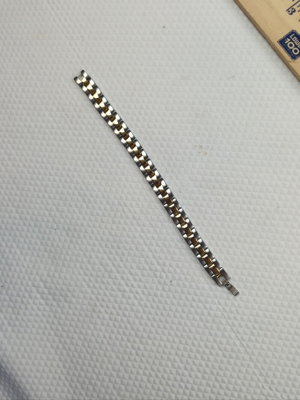 Two-Tone Stainless Steel and Gold Bracelet Band for Wearable